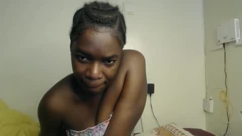 Snapshot of ebbonydream chatting on 10, 4, 2026 ebbonydream online show from 10, 4, 2026