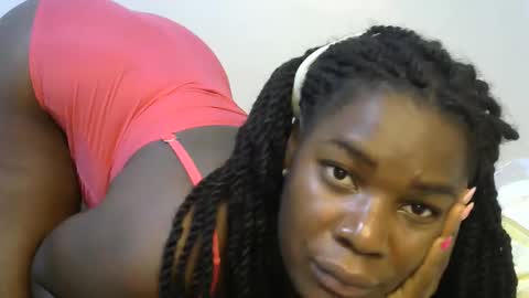 Snapshot of ebbonydream chatting on 2, 5, 2026 ebbonydream online show from 2, 5, 2026