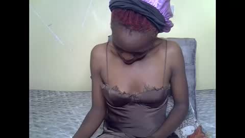 Snapshot of eboniana chatting on 24, 4, 2026 eboniana online show from 24, 4, 2026