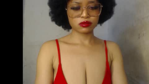 Snapshot of ebony_badgirl chatting on 5, 12, 2025 Ebony badgirl online show from 5, 12, 2025