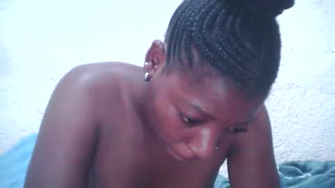 ebony_candy1998 online show from 12, 2, 2025