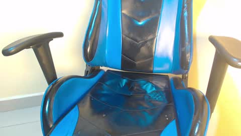 Snapshot of ebony_choco2 chatting on 4, 3, 2025 ebony choco2 online show from 4, 3, 2025