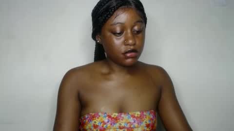 Snapshot of ebony_fatass chatting on 22, 9, 2025 Ella online show from 22, 9, 2025