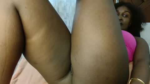 Snapshot of ebony_ghoddes chatting on 15, 11, 2025 ebony online show from 15, 11, 2025