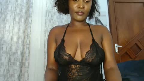 Snapshot of ebony_ghoddes chatting on 1, 12, 2025 ebony online show from 1, 12, 2025