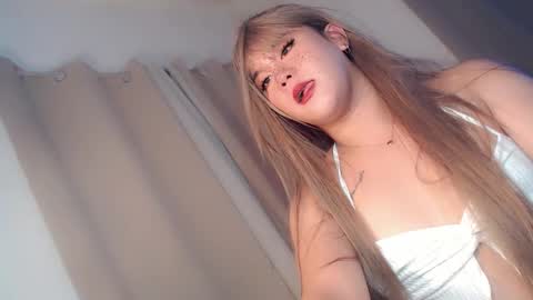 YUMI SMITH online show from 1, 12, 2025