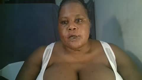 ebony_magixs online show from 1, 4, 2026