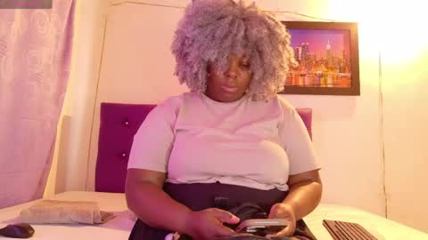 Snapshot of ebony_neighbormoans chatting on 2, 6, 2026 LINA online show from 2, 6, 2026