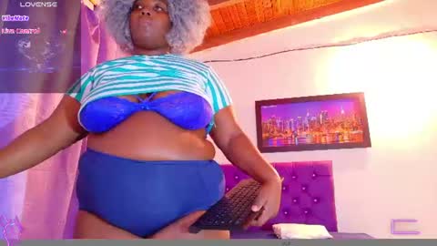 Snapshot of ebony_neighbormoans chatting on 22, 6, 2026 LINA online show from 22, 6, 2026