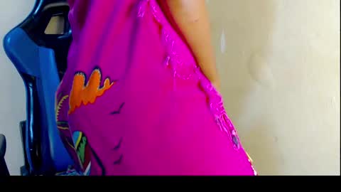 Snapshot of ebony_petite01 chatting on 9, 2, 2025 EBONY PETITE online show from 9, 2, 2025