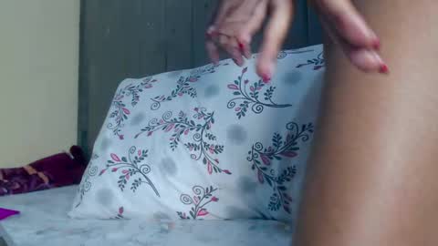 Snapshot of ebony_petite01 chatting on 3, 3, 2025 EBONY PETITE online show from 3, 3, 2025