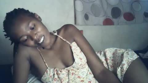ebony_phoenix12 online show from 17, 12, 2025