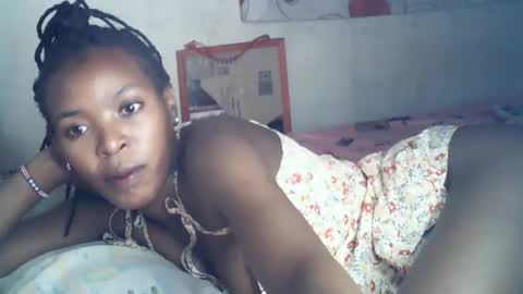 ebony_phoenix12 online show from 18, 12, 2025