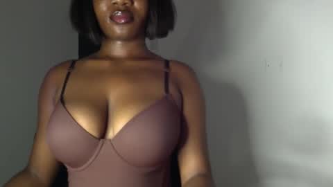Snapshot of ebony_pussy98 chatting on 21, 3, 2026 delilah online show from 21, 3, 2026