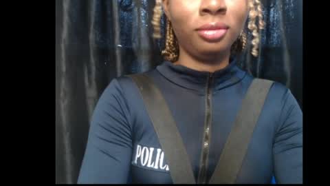 Queen online show from 10, 4, 2026