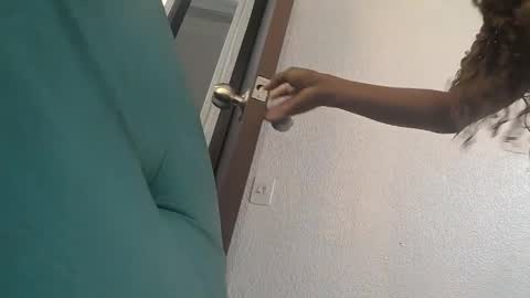 Snapshot of ebony_rizon chatting on 27, 3, 2026 ebony_rizon online show from 27, 3, 2026