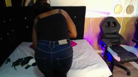 ebony_rizon online show from 2, 6, 2026