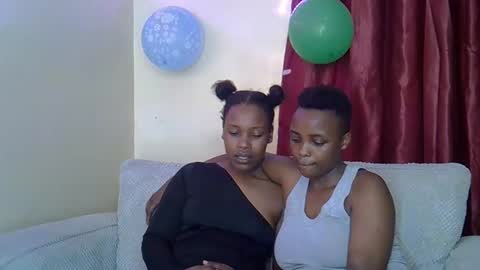 Snapshot of ebony_rubie chatting on 19, 5, 2026 ebony_rubie online show from 19, 5, 2026