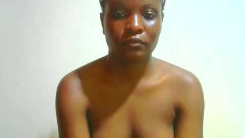 Snapshot of ebony_shan_ chatting on 26, 10, 2025 Shanny online show from 26, 10, 2025