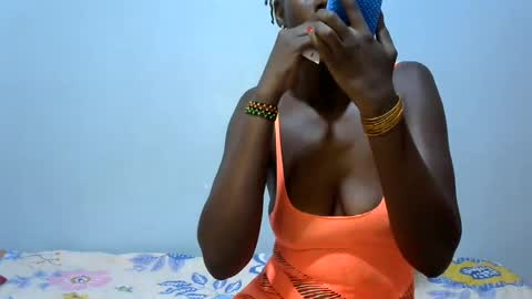 Snapshot of ebonybloom01 chatting on 27, 7, 2026 ebonybloom01 online show from 27, 7, 2026