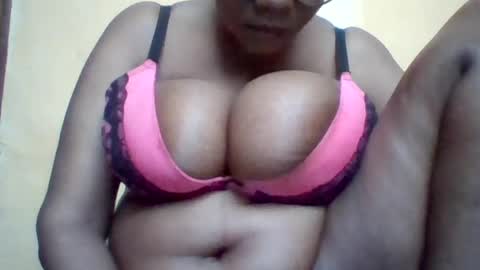 Snapshot of ebonybussy chatting on 14, 7, 2026 MAMITO online show from 14, 7, 2026