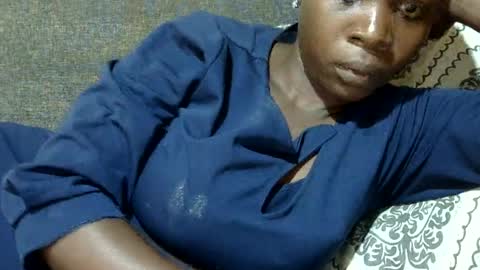 Snapshot of ebonychery chatting on 27, 6, 2026 ebonychery online show from 27, 6, 2026