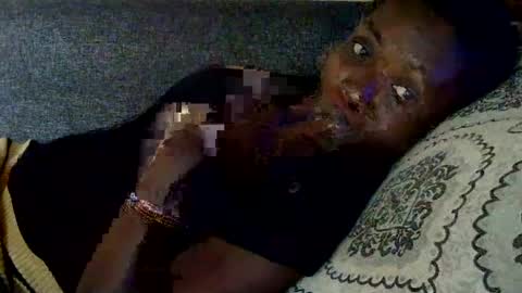 Snapshot of ebonychery chatting on 9, 7, 2026 ebonychery online show from 9, 7, 2026
