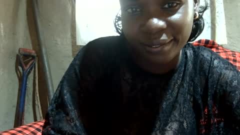 Snapshot of ebonychery chatting on 2, 8, 2026 ebonychery online show from 2, 8, 2026