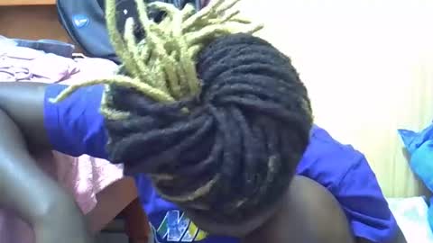 ebonydora online show from 18, 12, 2025