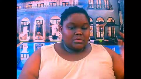 Snapshot of ebonyhotbuns4u2luv chatting on 16, 6, 2026 ebonyhotbuns4u2luv online show from 16, 6, 2026