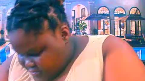 Snapshot of ebonyhotbuns4u2luv chatting on 29, 6, 2026 ebonyhotbuns4u2luv online show from 29, 6, 2026
