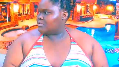 Snapshot of ebonyhotbuns4u2luv chatting on 13, 7, 2026 ebonyhotbuns4u2luv online show from 13, 7, 2026