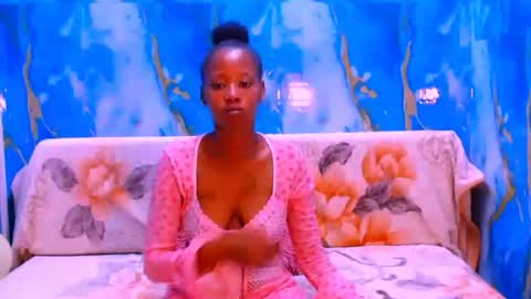 Snapshot of ebonypretty4u chatting on 9, 10, 2025 ebonypretty4u online show from 9, 10, 2025