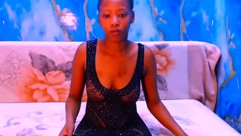 Snapshot of ebonypretty4u chatting on 14, 10, 2025 ebonypretty4u online show from 14, 10, 2025