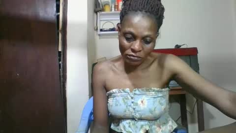 Snapshot of ebonyqueen4 chatting on 8, 11, 2025 JACKLINE online show from 8, 11, 2025