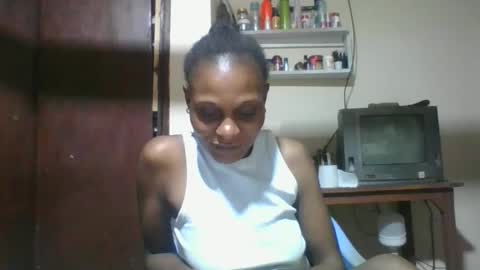 Snapshot of ebonyqueen4 chatting on 1, 12, 2025 JACKLINE online show from 1, 12, 2025