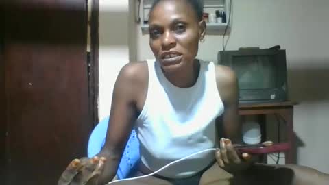 Snapshot of ebonyqueen4 chatting on 2, 12, 2025 JACKLINE online show from 2, 12, 2025