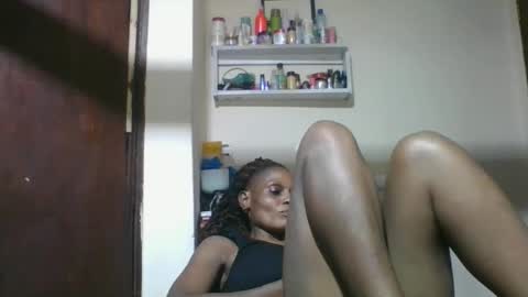 Snapshot of ebonyqueen4 chatting on 15, 12, 2025 JACKLINE online show from 15, 12, 2025