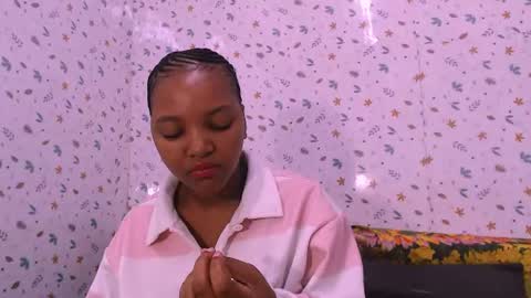 Snapshot of ebonysativa chatting on 24, 4, 2026 ebonysativa online show from 24, 4, 2026