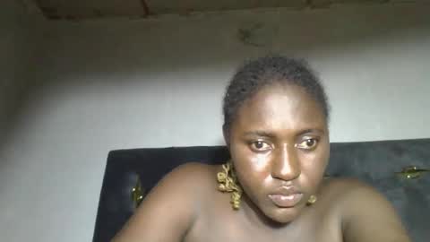 Snapshot of ebonyvd chatting on 5, 6, 2026 ebonyvd online show from 5, 6, 2026