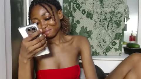 Snapshot of ebonyxxbabe chatting on 2, 12, 2025 ebonyxxbabe online show from 2, 12, 2025