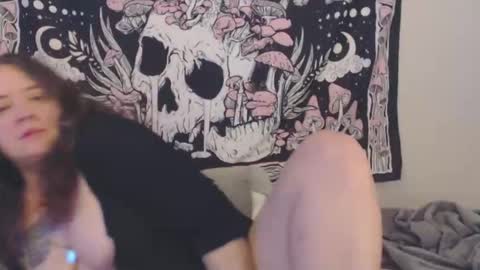 Snapshot of echosol17 chatting on 11, 3, 2026 Weird Echo online show from 11, 3, 2026