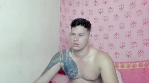 Snapshot of eclipseandflame chatting on 5, 11, 2025 online show from 5, 11, 2025