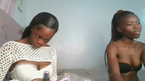 Snapshot of ecstasy_boo1 chatting on 4, 7, 2026 Boo online show from 4, 7, 2026