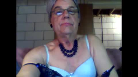 eddie595959 online show from 2, 4, 2026