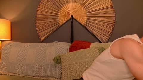 Eddie online show from 28, 1, 2025