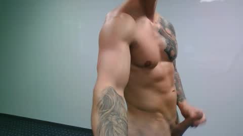 Snapshot of eddiesins27 chatting on 7, 3, 2026 eddiesins27 online show from 7, 3, 2026