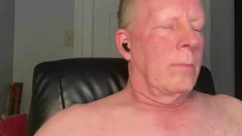 Snapshot of eddygl1968 chatting on 12, 1, 2026 Eddy online show from 12, 1, 2026