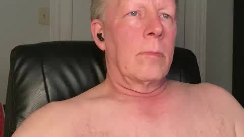 Snapshot of eddygl1968 chatting on 10, 2, 2026 Eddy online show from 10, 2, 2026