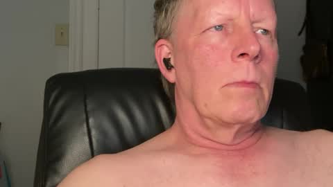 Snapshot of eddygl1968 chatting on 2, 5, 2026 Eddy online show from 2, 5, 2026